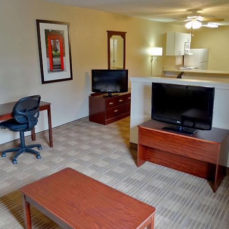 Extended Stay America Suites - Long Island - Bethpage Exteriér fotografie